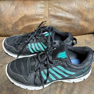 K-Swiss GuideGlide Black Green Women’s Snickers Tubes Size 9